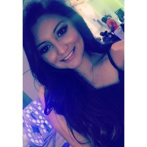 Meet your Posher, Jazmin